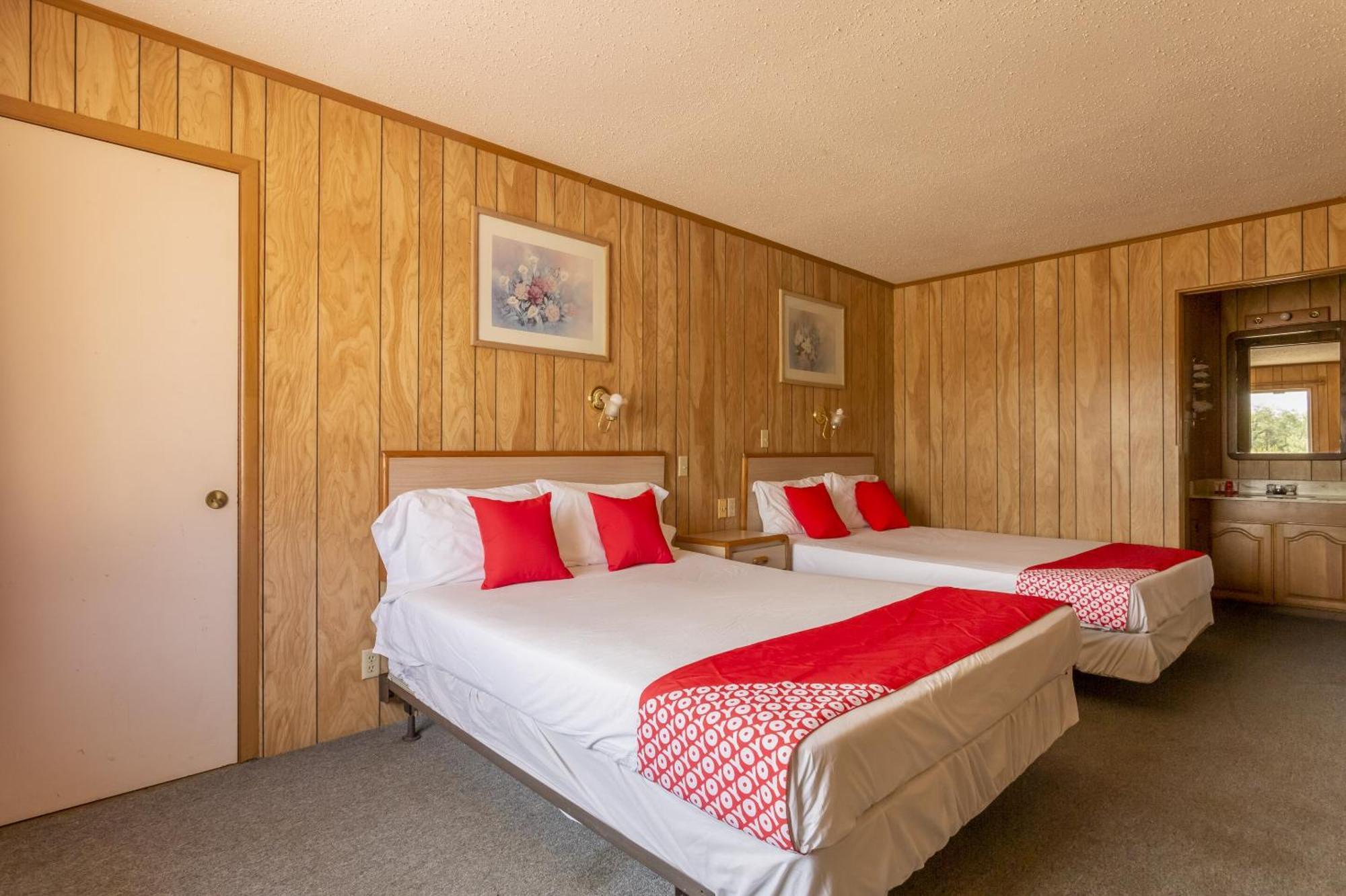 Oyo Hotel Breckenridge Tx Hubbard Creek Lake Екстериор снимка